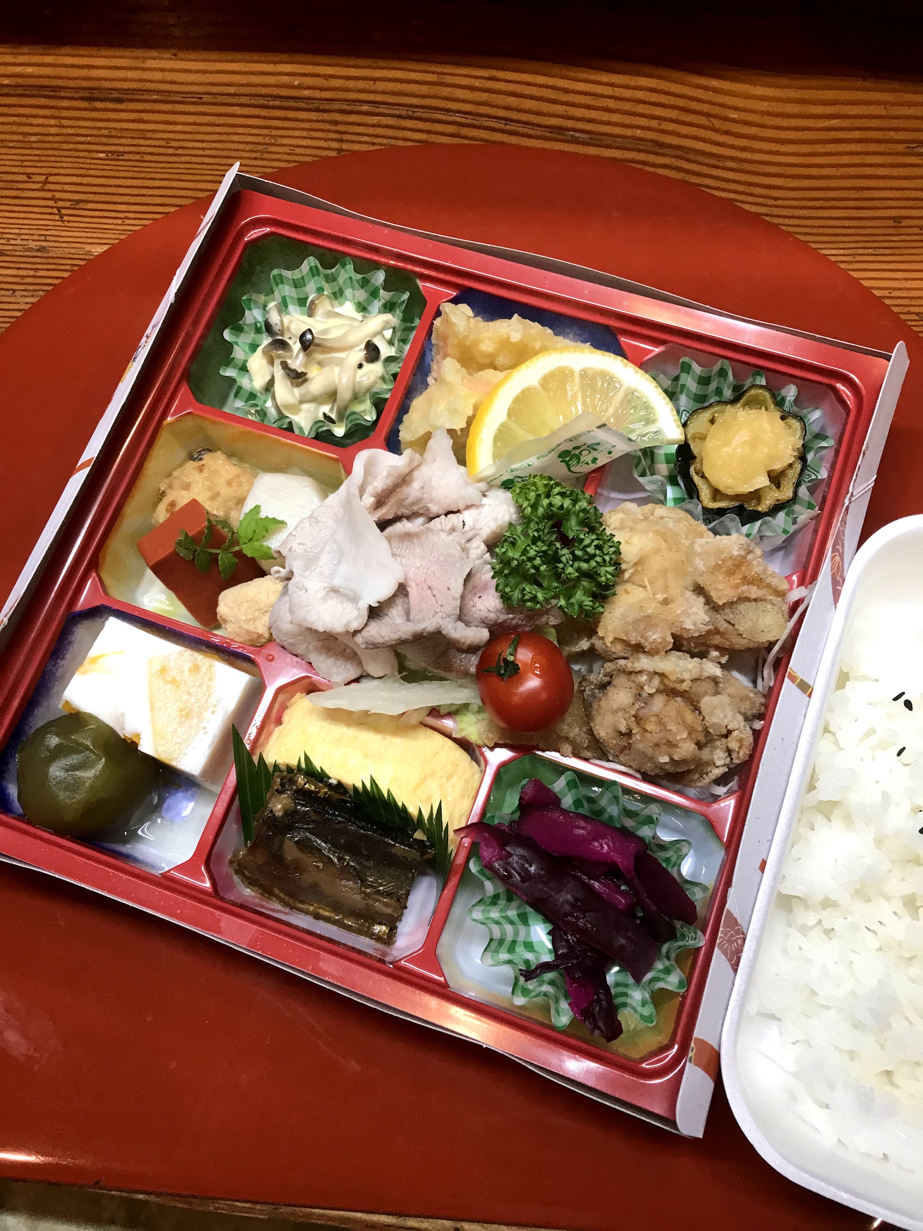 料理茶屋　杉